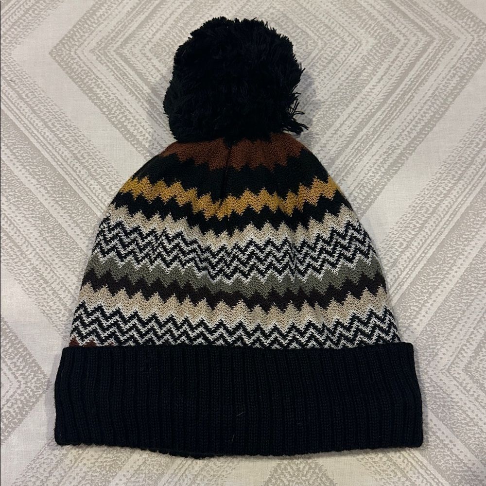 Missoni for Target Black Zig Zag Knit One Size Pom Pom Winter Hat